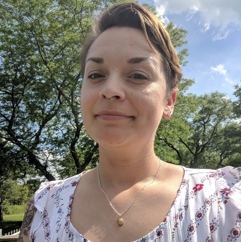 Meet your Posher, Ashley